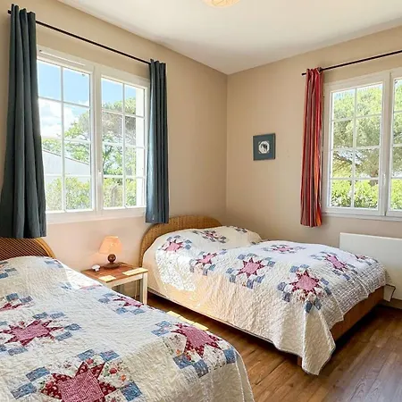 Superbe A Deux Pas Des Commerces Avec Jardin Willa