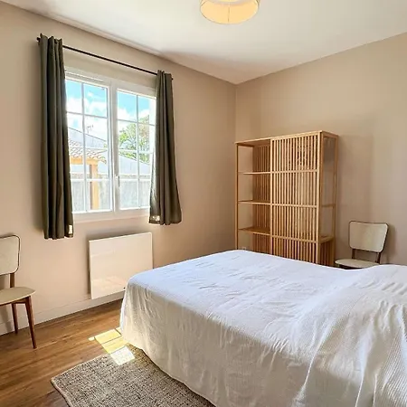 Villa Superbe à Deux Pas Des Commerces Avec Jardin