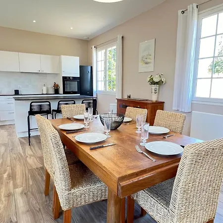 Villa Superbe à Deux Pas Des Commerces Avec Jardin La Couarde-sur-Mer