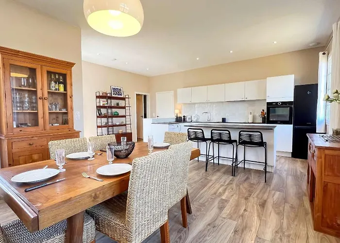 Superbe A Deux Pas Des Commerces Avec Jardin * La Couarde-sur-Mer