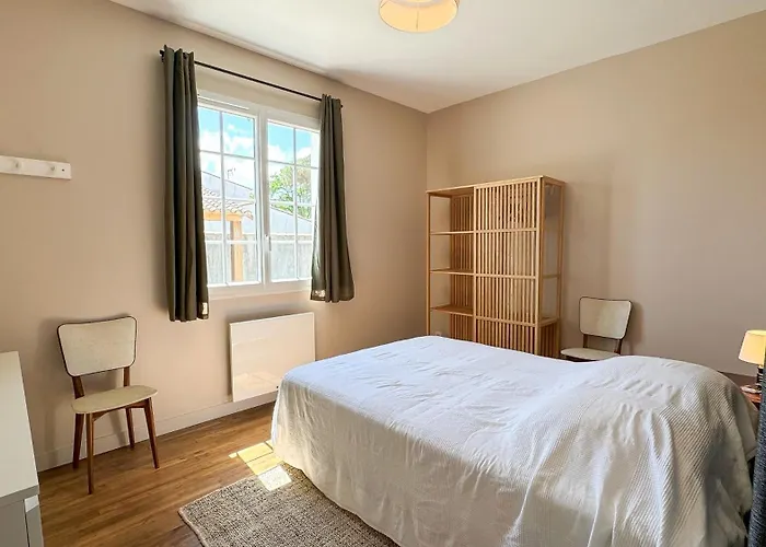 Villa Superbe A Deux Pas Des Commerces Avec Jardin *