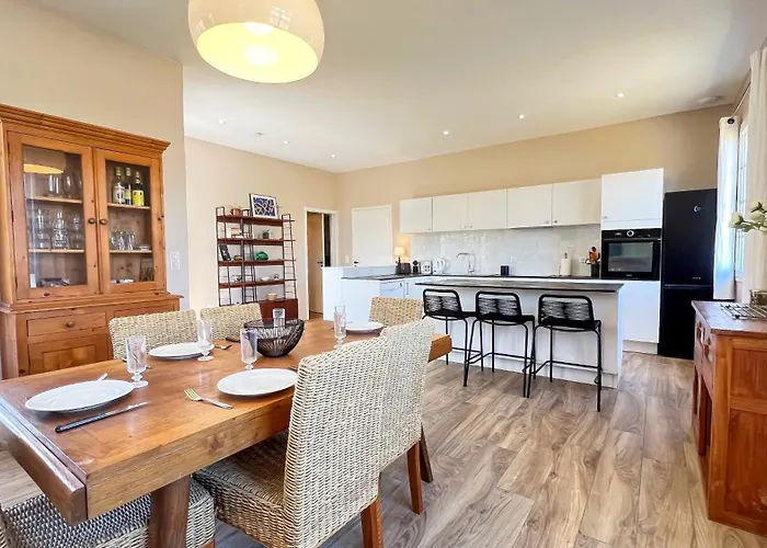 Superbe A Deux Pas Des Commerces Avec Jardin * La Couarde-sur-Mer