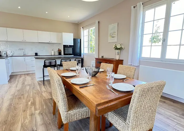 Villa Superbe A Deux Pas Des Commerces Avec Jardin La Couarde-sur-Mer